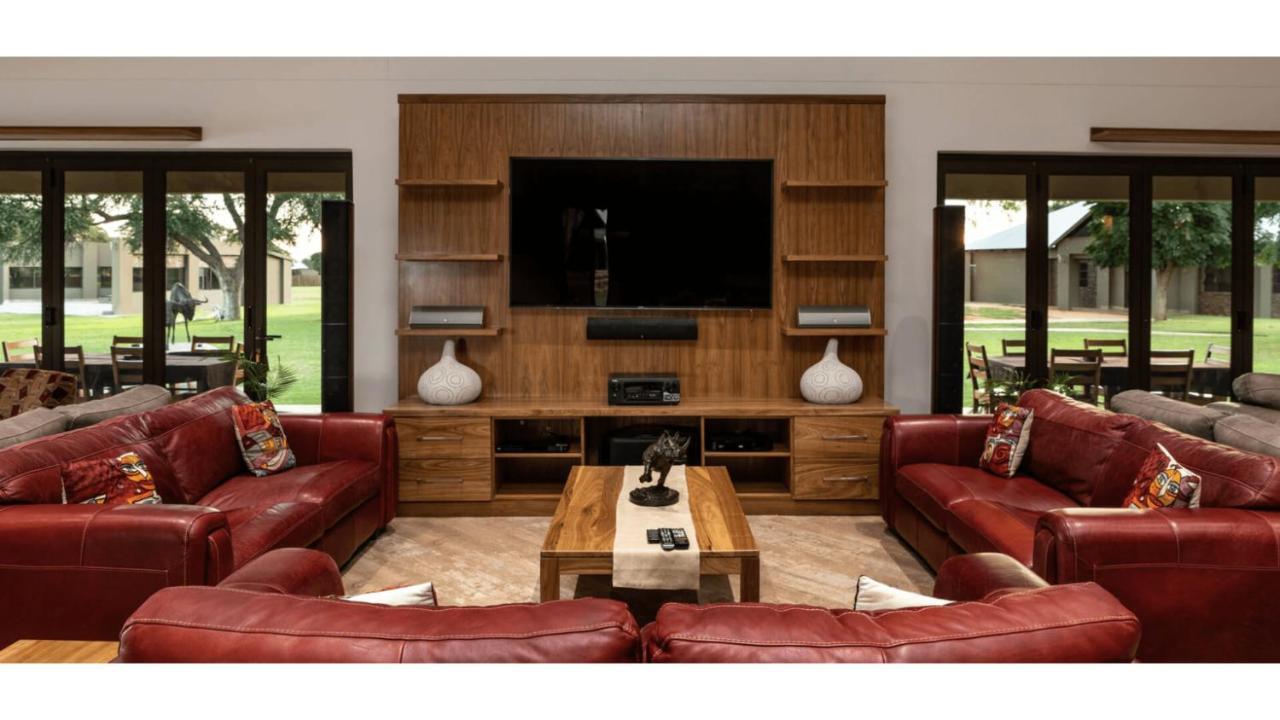 Sandune Game Lodge Gobabis Экстерьер фото